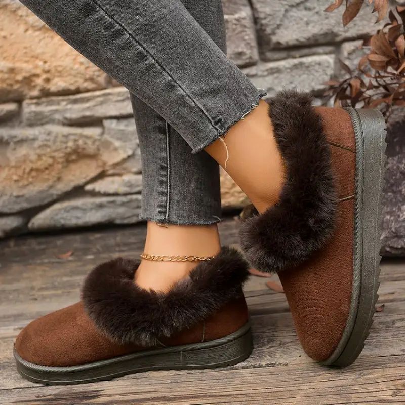 Isola Boots in Dark Brown – Suede-like finish and fur trim