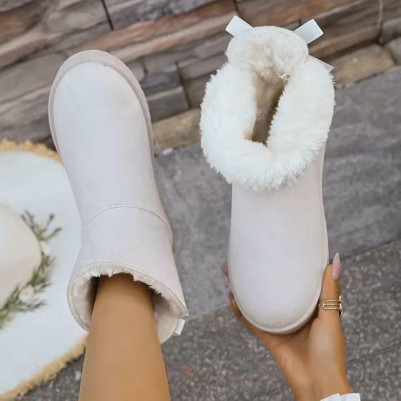 Elara fur-lined winter boots in white with plush insole